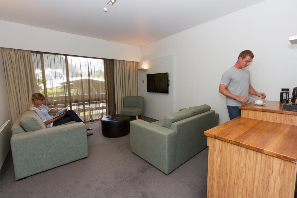 Scenic Glacier Hotel 4*